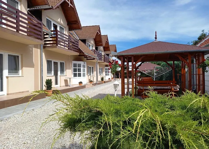 Petrovics Apartmanhaz 1