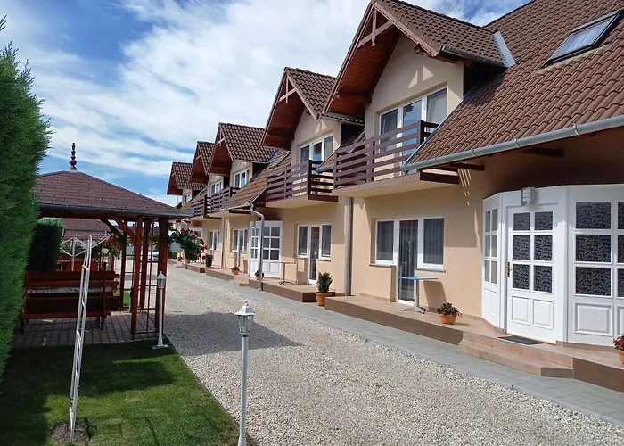 Petrovics Apartmanhaz 1