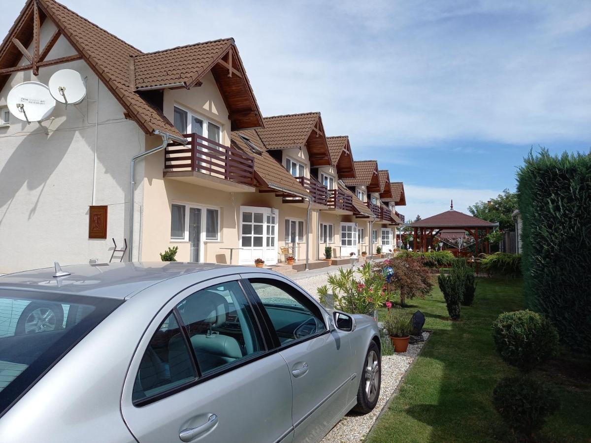 Appartement Petrovics Apartmanhaz 1 Bük