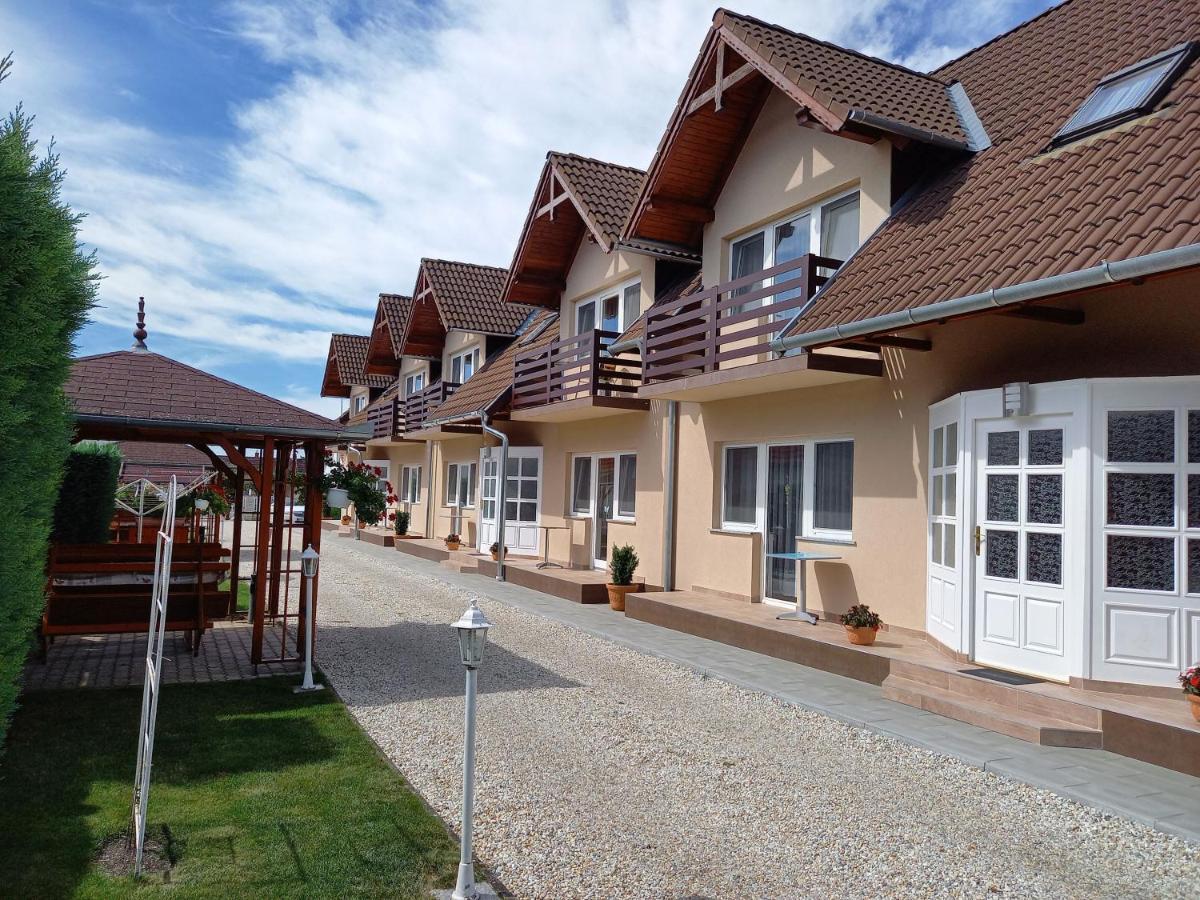 Appartement Petrovics Apartmanhaz 1