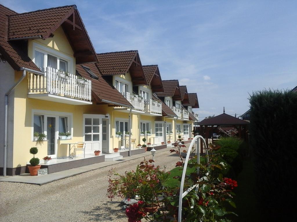 Appartement Petrovics Apartmanhaz 1 *